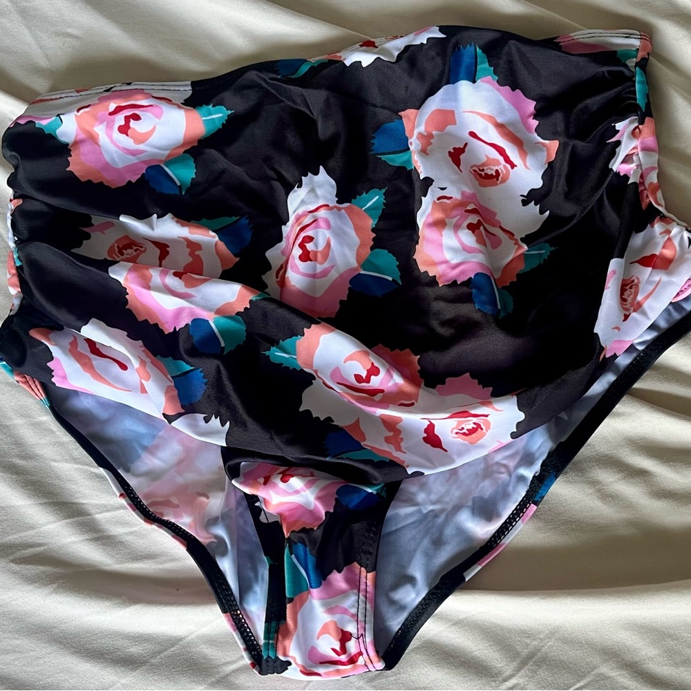 Floral Bikini Bottom XL New WOT